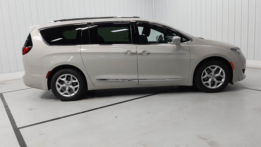 Used 2020 Chrysler Pacifica Touring L Plus with VIN 2C4RC1EG9LR102174 for sale in Savage, Minnesota