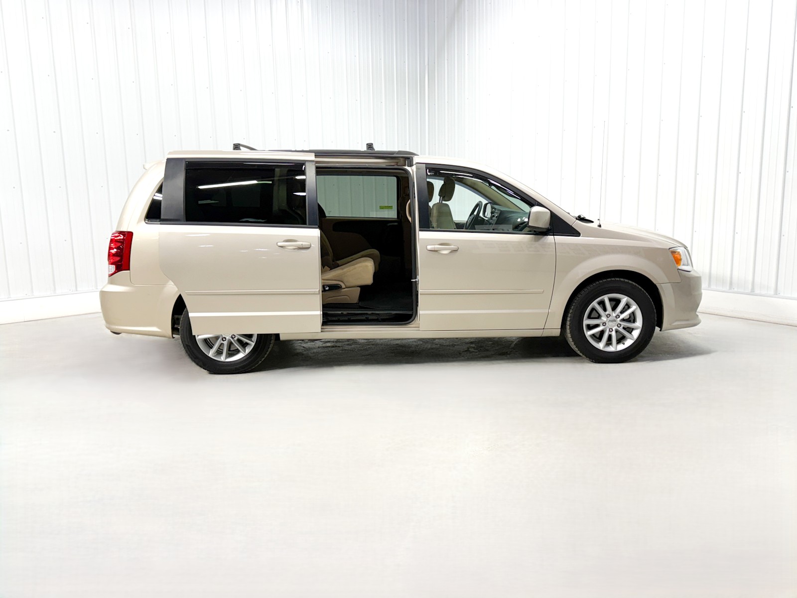 DODGE GR CARAVAN SXT